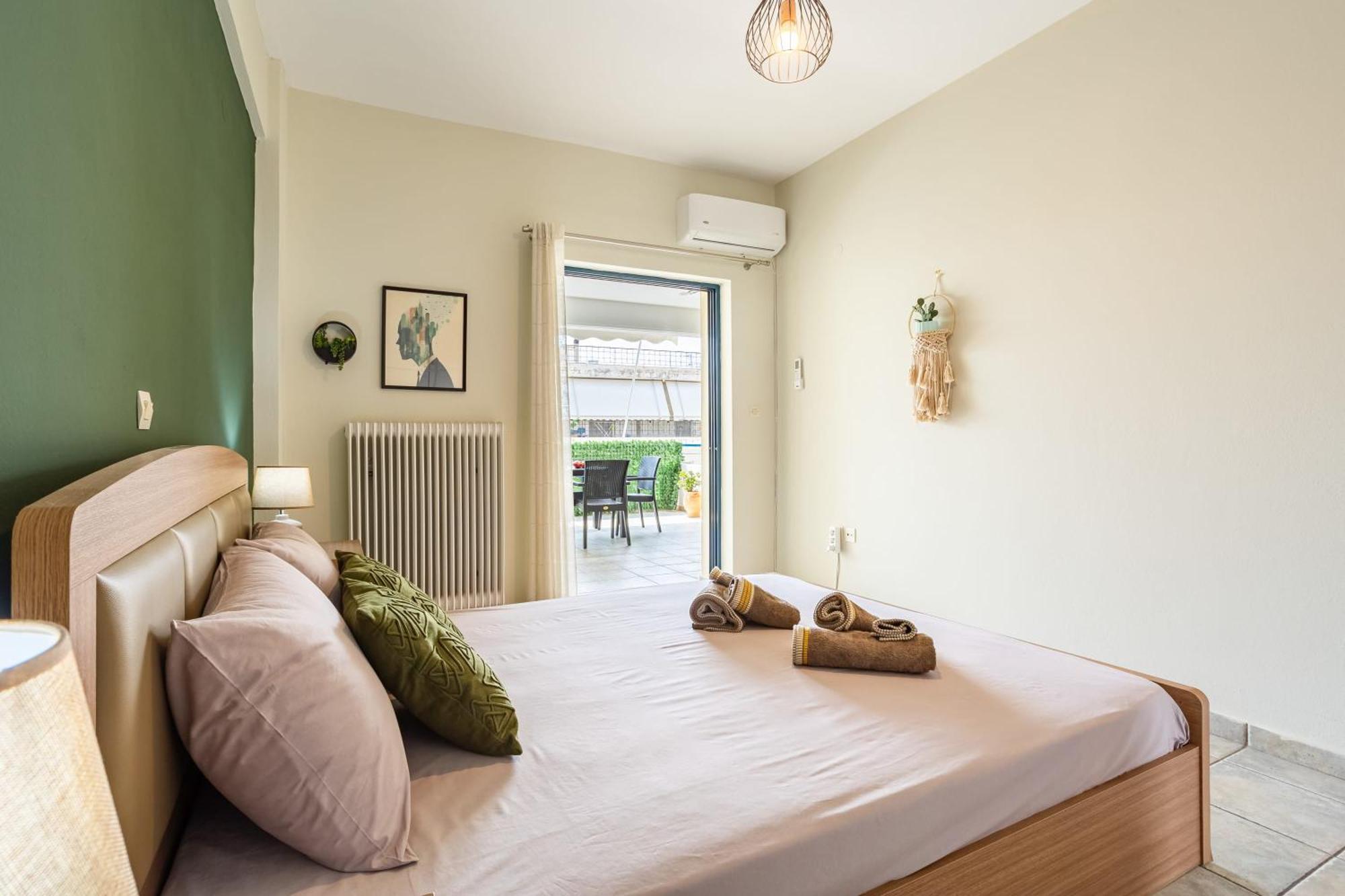 Jason City Escape - Cozy Urban Gem Kalamáta Buitenkant foto